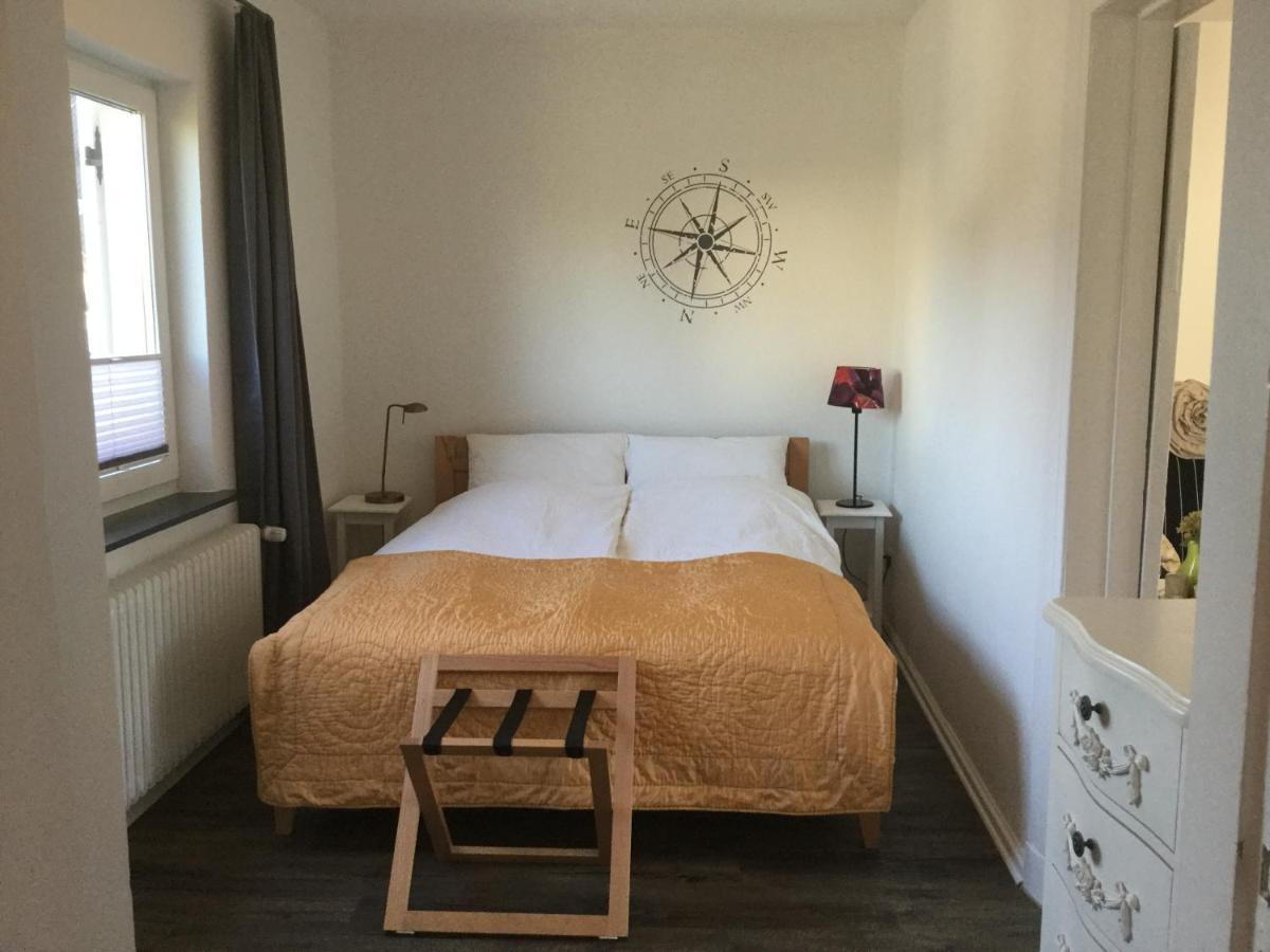 אולדנבורג Ferienhaus Us Luett Hus Und Das Zimmer Linde Im Haupthaus מראה חיצוני תמונה